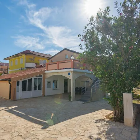 Andelic 2 By Interhome Vir